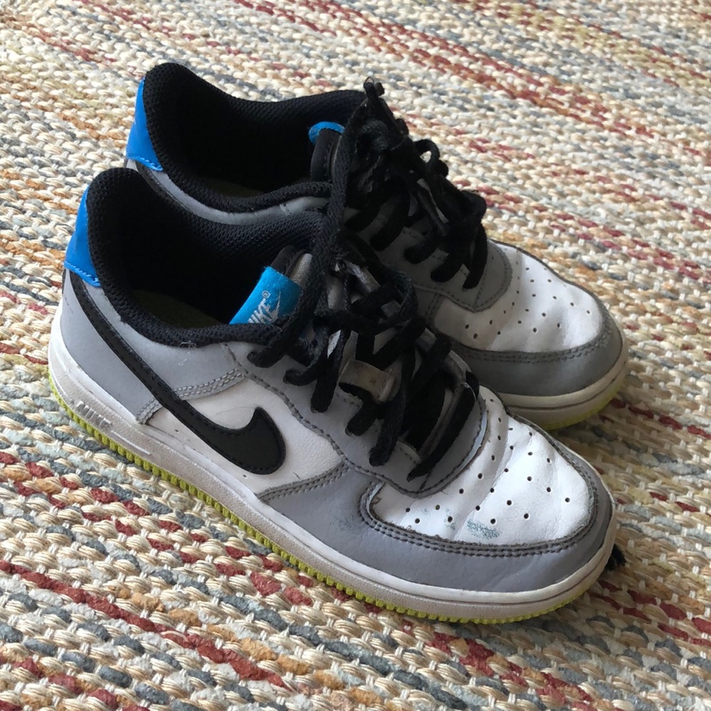 13C Toddler Nikes